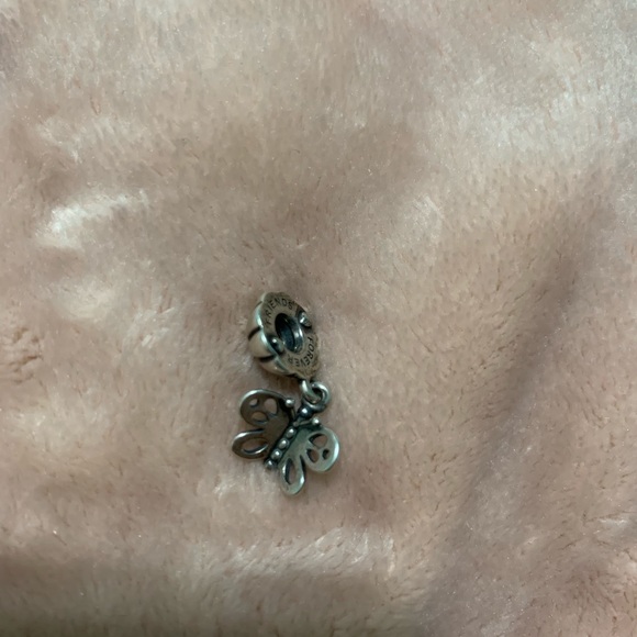 Forever friends pandora charm - Picture 2 of 2